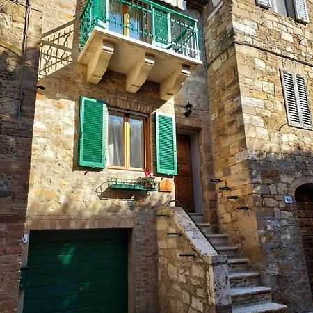 فندق San Quirico dʼOrciaفي  La Casina Dei Sogni المظهر الخارجي الصورة