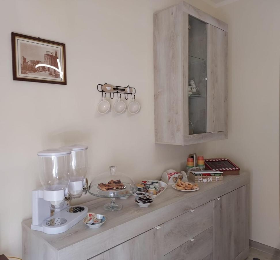 فندق San Quirico dʼOrciaفي  La Casina Dei Sogni المظهر الخارجي الصورة