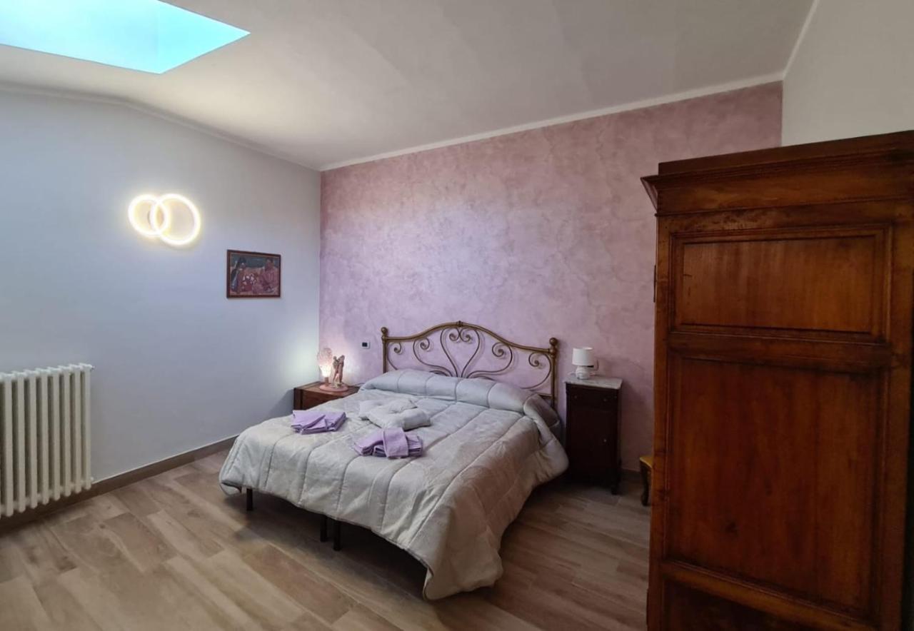 فندق San Quirico dʼOrciaفي  La Casina Dei Sogni المظهر الخارجي الصورة