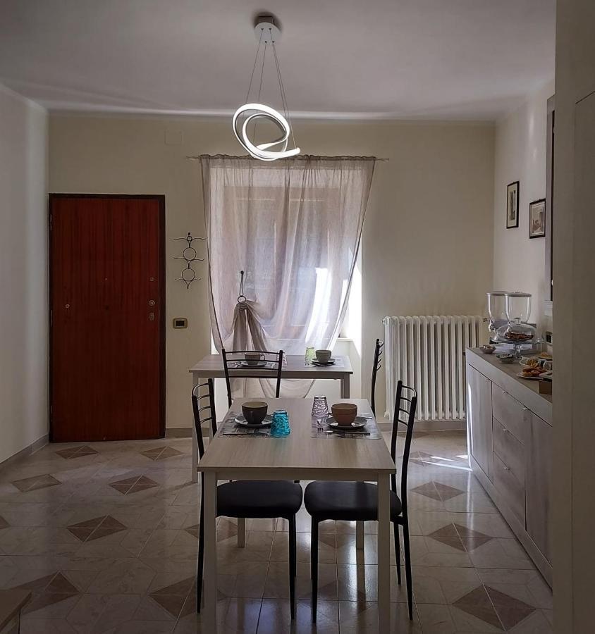 فندق San Quirico dʼOrciaفي  La Casina Dei Sogni المظهر الخارجي الصورة
