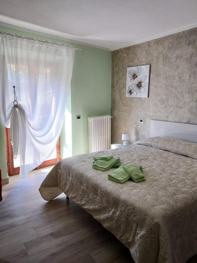فندق San Quirico dʼOrciaفي  La Casina Dei Sogni المظهر الخارجي الصورة